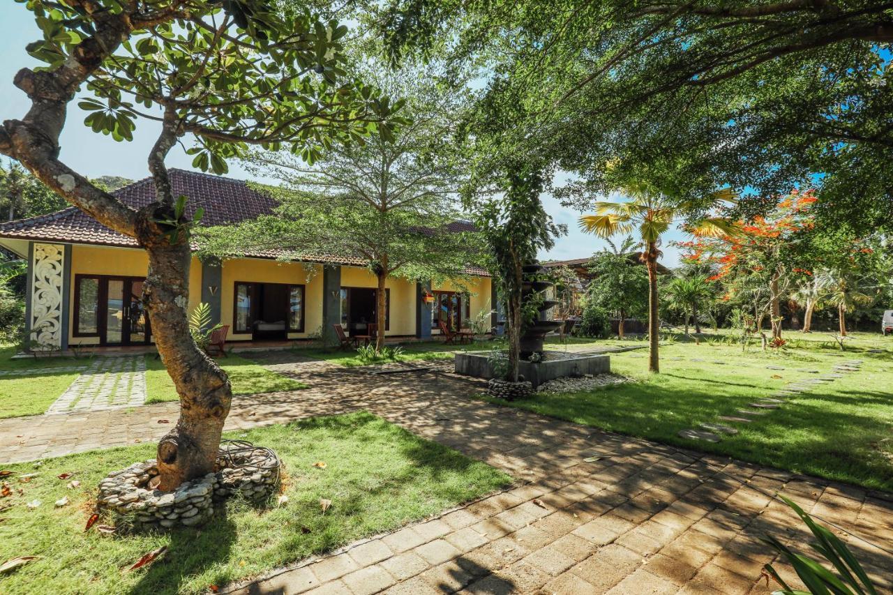 Grand Ball Beach Garden Tanglad Bagian luar foto